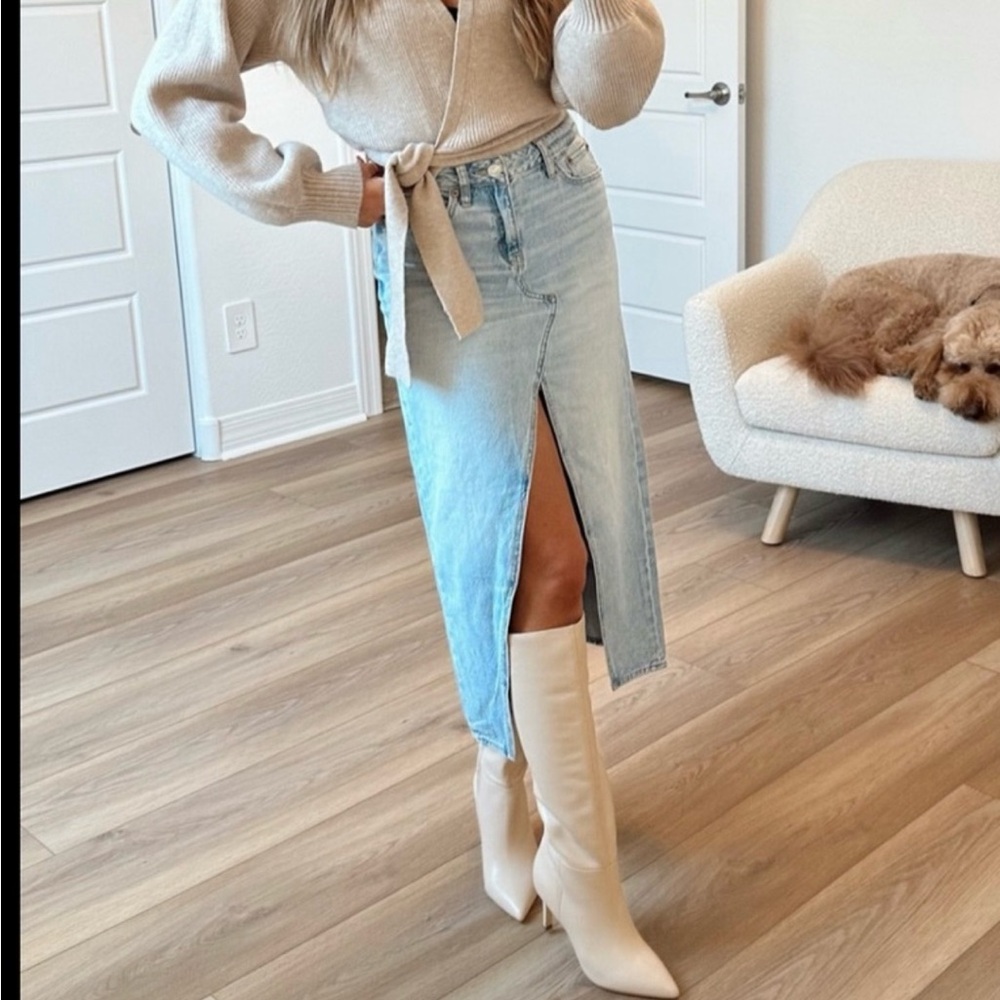 American Eagle Low Rise Denim Maxi skirt